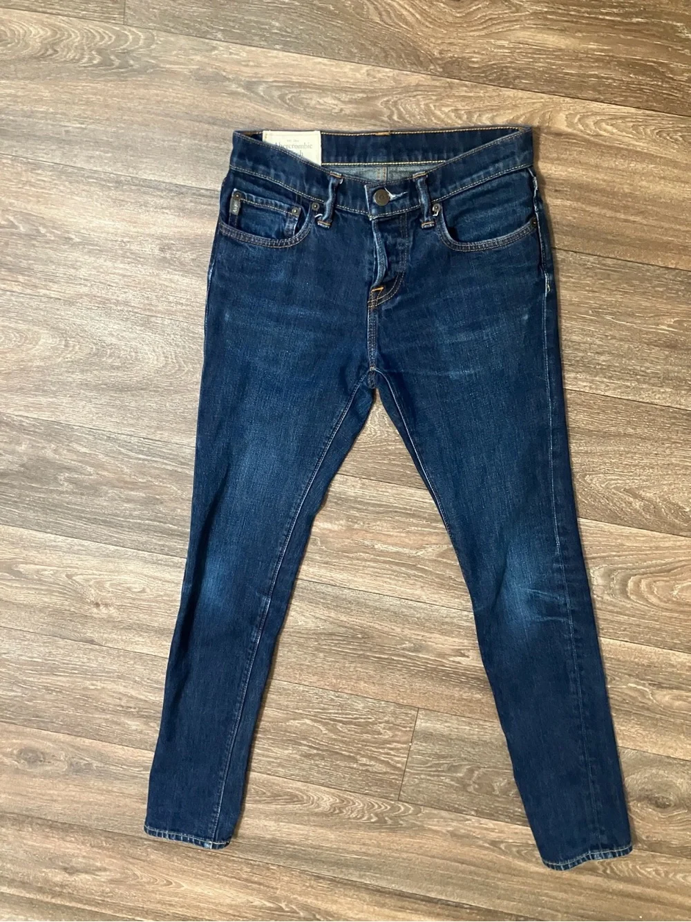 Abercrombie & Fitch Men's Indigo Slim Straight Jeans
